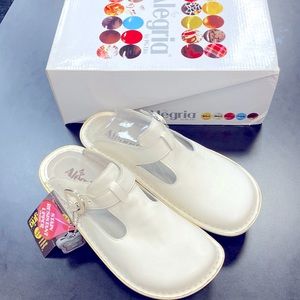 🤍🤍🤍.  Alegría DON-600